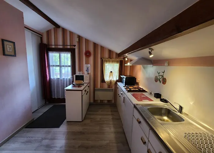 Confortable A Plombieres-les-bains, Proche Thermes, Nature Et - Fr-1-589-194